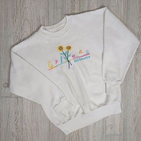 Vintage 90s Hanes Adult Medium White Pullover Sweater Galena Illinois - Picture 1 of 7